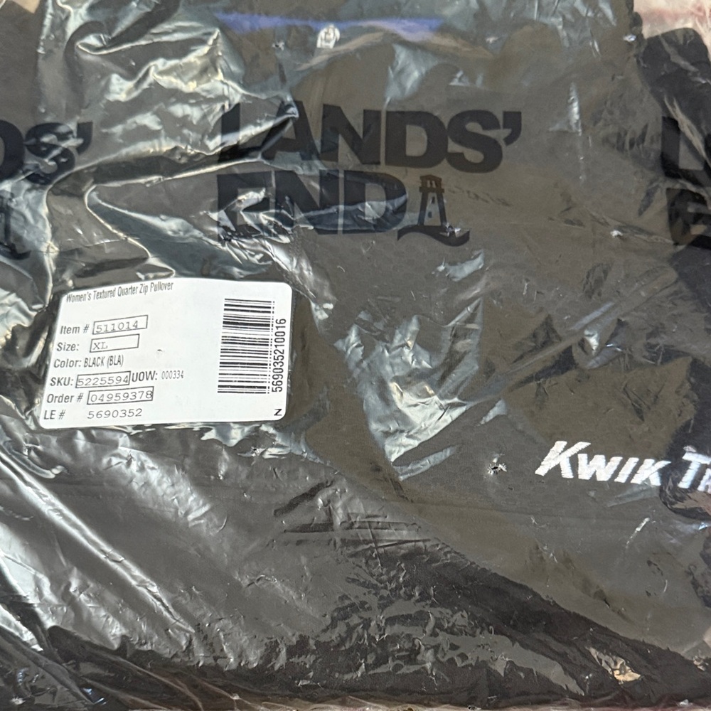 Lands' End Black Women's Kwik Trip Quarter Zip Pullover Uniform